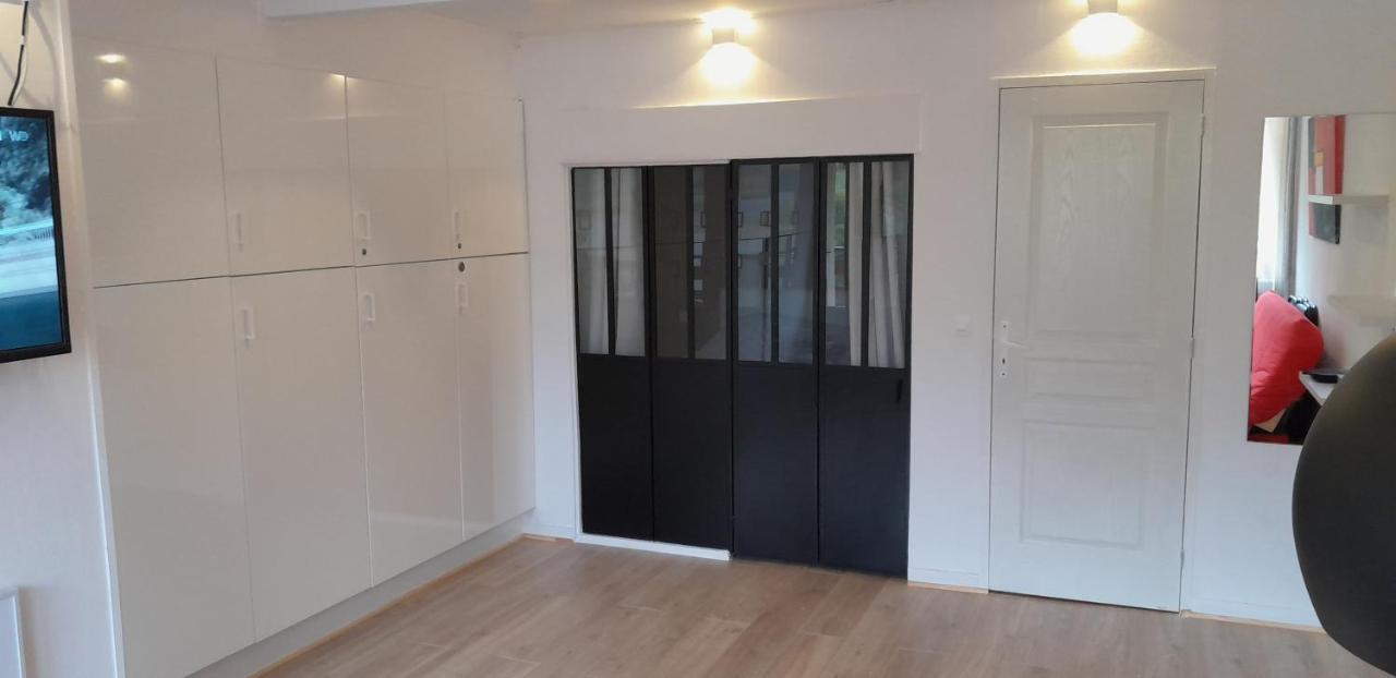 Appartement 2 Ch 40 M2 Au Pied Des Pistes De Ski Enchastrayes Exterior photo